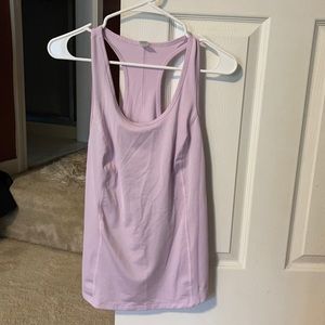 Women’s lilac racer back tank top. Size small